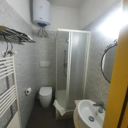 Sira House بيت ضيافة ميلان