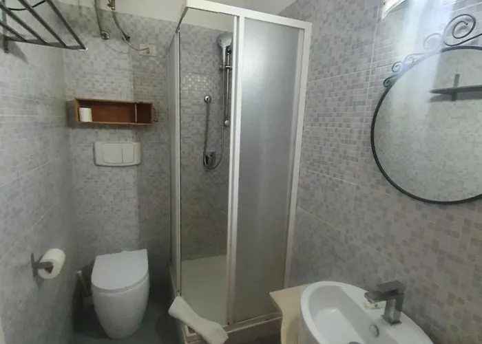 Sira House Affittacamere 3*